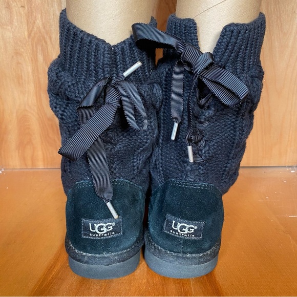 Womens 8 Ugg Isla Knit Boots Black SEF1091 - Picture 4 of 7